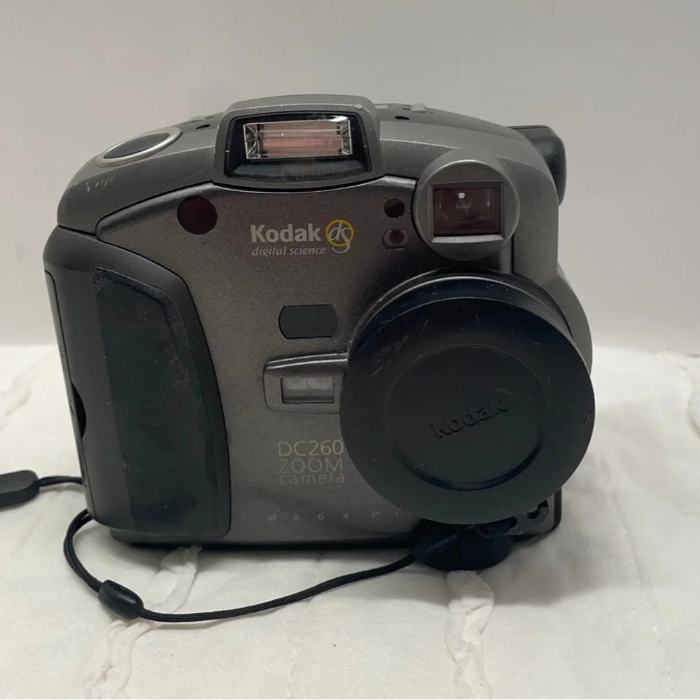 Kodak Digital‎ Science DC260 Zoom Digital Camera TESTED WORKING